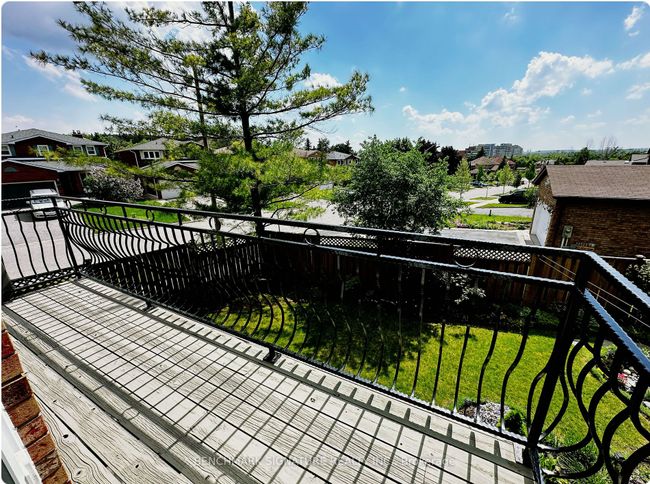 310 Essex Ave, House other with 4 bedrooms, 4 bathrooms and 4 parking in Richmond Hill ON | Image 9