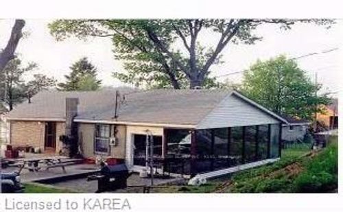 72 Kerry Point Rd, Mallorytown, ON, K0E1R0 | Card Image
