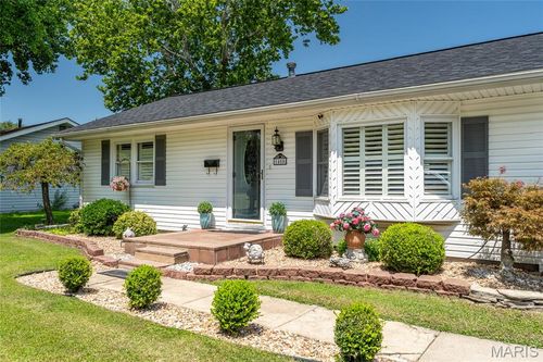 1405 Norwood Dr, Granite City, IL, 62040-2212 | Card Image