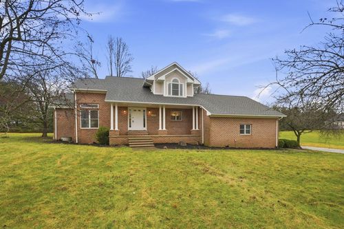 22510 Dogwood Ln, Circleville, OH, 43113-9055 | Card Image