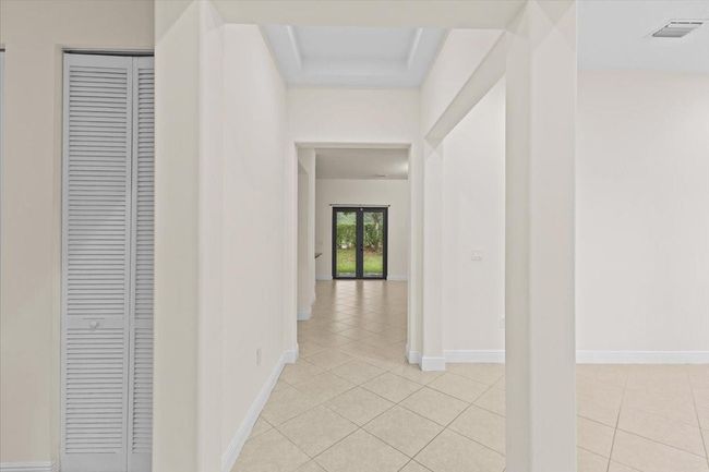 3396 Nw 83 Rd Way, House other with 5 bedrooms, 4 bathrooms and null parking in Pembroke Pines FL | Image 5
