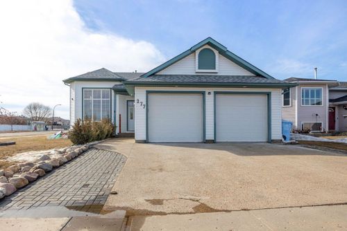 277 Barber Dr, Fort Mcmurray, AB, T9K2J4 | Card Image