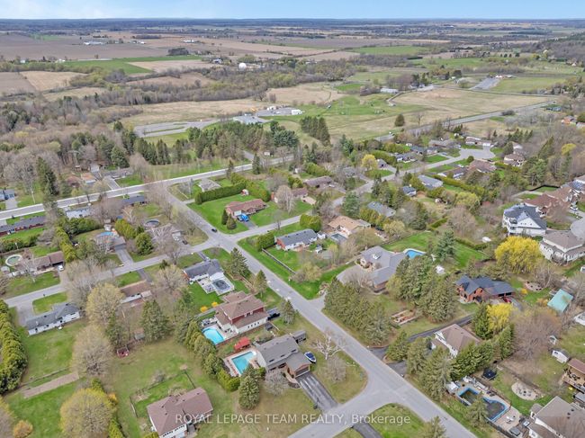 129 Ridgeview Dr, House other with 5 bedrooms, 3 bathrooms and 4 parking in Carp ON | Image 46