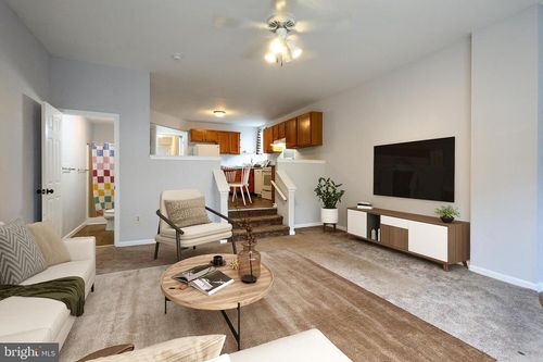 1st-200 Ford St, W Cnshohocken, PA, 19428-2918 | Card Image