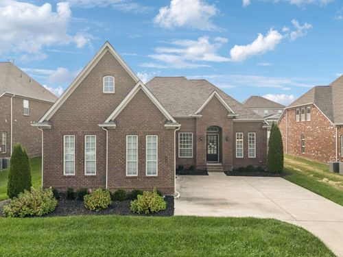 3639 Martins Mill Rd, Thompsons Station, TN, 37179-1206 | Card Image