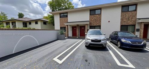 3530 Nw 116th Ter, Coral Springs, FL, 33065-2686 | Card Image