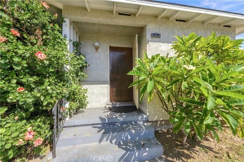 1219 E 57th St, Long Beach, CA, 90805-4837 | Card Image