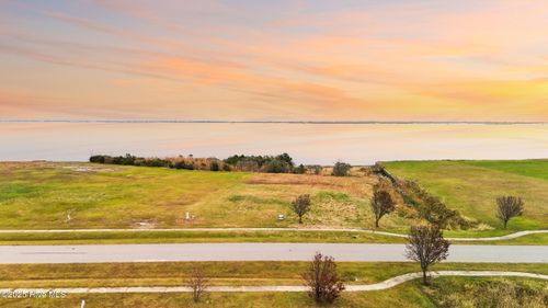 19-111 Hammock View Ct, Aydlett, NC, 27916-9766 | Card Image