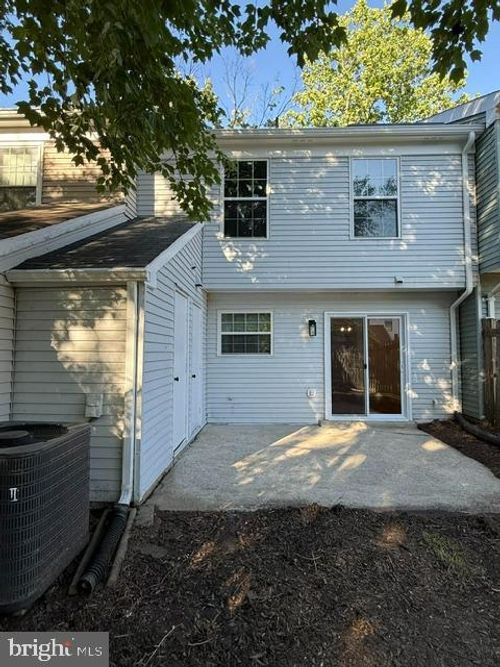 2271 Prince Of Wales Ct, BOWIE, MD, 20716-1475 | Card Image