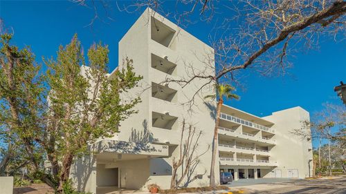 5101-250 Sands Point Rd, LONGBOAT KEY, FL, 34228-3928 | Card Image