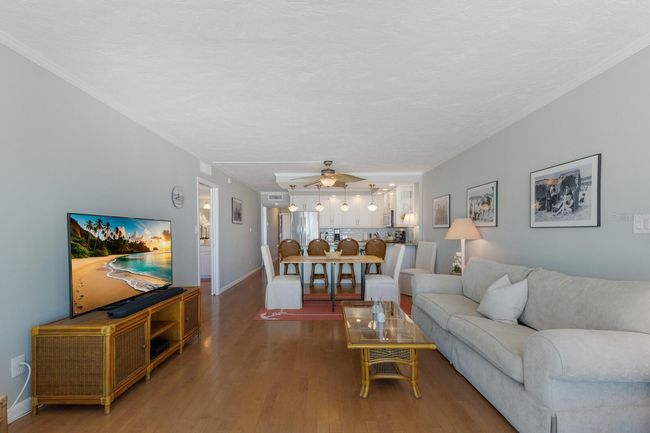 UNIT-204 - 5300 Gulf Dr, Condo with 2 bedrooms, 2 bathrooms and null parking in Holmes Beach FL | Image 24