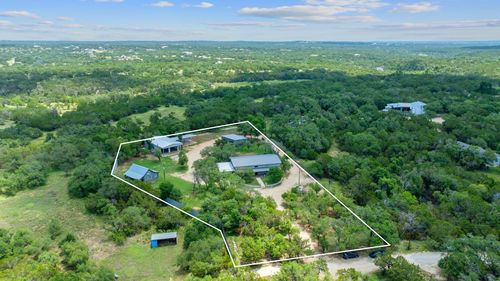 150 Darter Ln, Dripping Springs, TX, 78620-3671 | Card Image