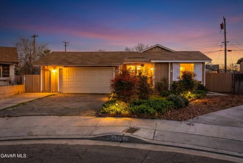 43848 Fern Avenue, Lancaster, CA, 93534 | Card Image