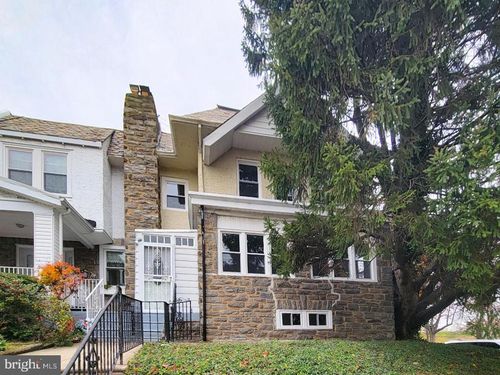 4401 Sherwood Rd, PHILADELPHIA, PA, 19131-1525 | Card Image