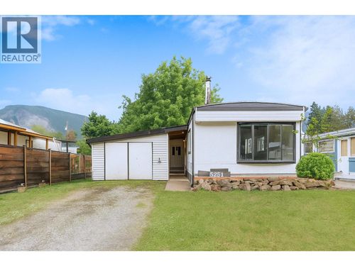 5251 69th Ave Ne, Canoe, BC, V0E1K0 | Card Image