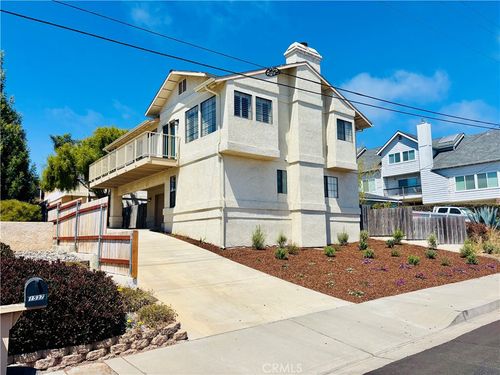 1537 Ramona Ave, Grover Beach, CA, 93433-2221 | Card Image