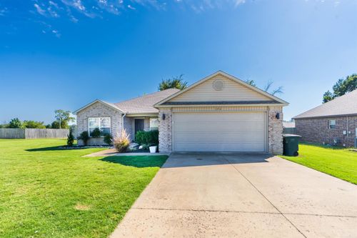 124 Harper Dr, Brookland, AR, 72417-9063 | Card Image