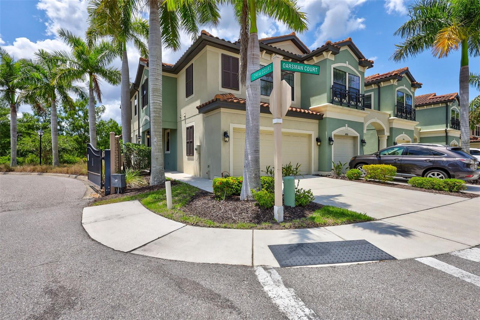 Oarsman Ct, Sarasota, FL 34243