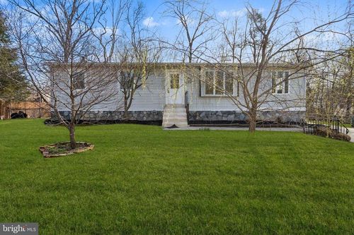 916 Willow Ln, WILLIAMSTOWN, NJ, 08094-4160 | Card Image