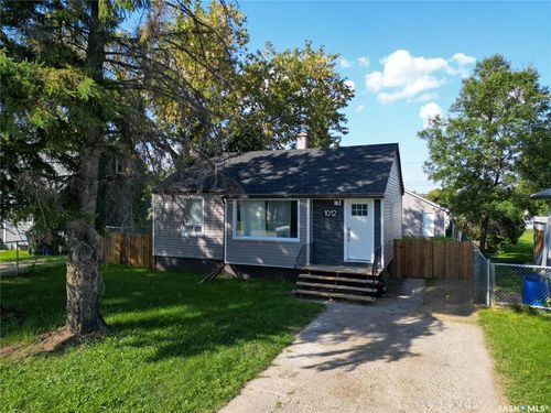 1012 4th St E, Prince Albert, SK, S6V0K9 | Card Image