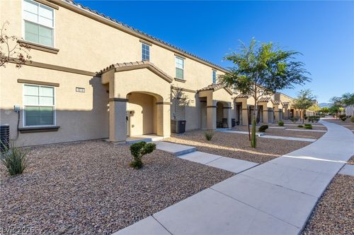 4518 Dover Straight St, Las Vegas, NV, 89115-2109 | Card Image