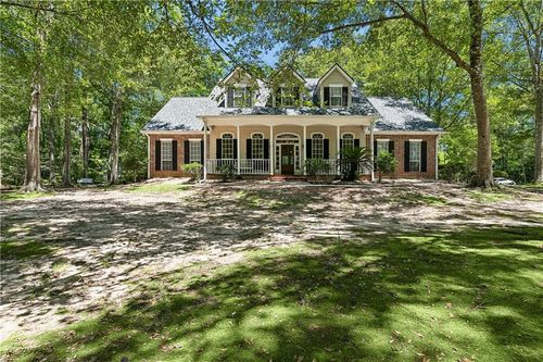 213 Hawthorne Hollow Dr, Madisonville, LA, 70447-9342 | Card Image