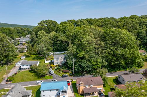 4221-4231 4th Ave, Altoona, PA, 16602-1513 | Card Image