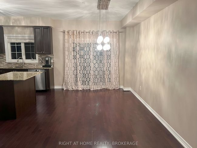 60 Zachary Pl, House attached with 4 bedrooms, 3 bathrooms and 2 parking in Vaughan ON | Image 11