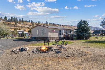 42010 Quail Run N Rd, House other with 3 bedrooms, 2 bathrooms and null parking in Deer Meadows WA | Image 2