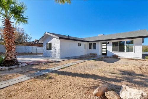 61638 La Jolla Dr, Joshua Tree, CA, 92252 | Card Image