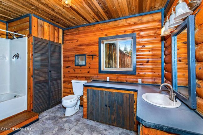 301 Timber Ridge Trl, House other with 12 bedrooms, 5 bathrooms and null parking in Clark Fork ID | Image 34