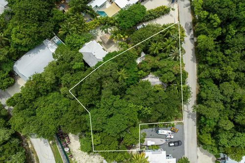 133 Sunrise Drive, Key Largo, FL, 33070 | Card Image