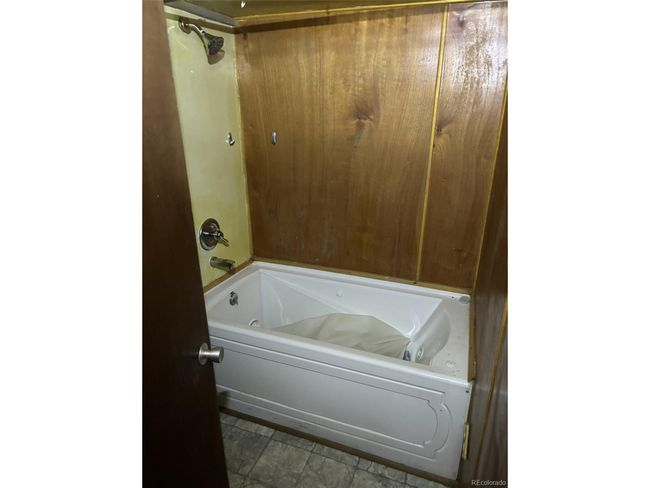 2560 Us Highway 34, House other with 4 bedrooms, 3 bathrooms and null parking in Drake CO | Image 7
