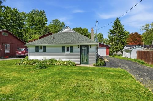 7287 Tessmer Rd, Williamsfield, OH, 44093-9607 | Card Image