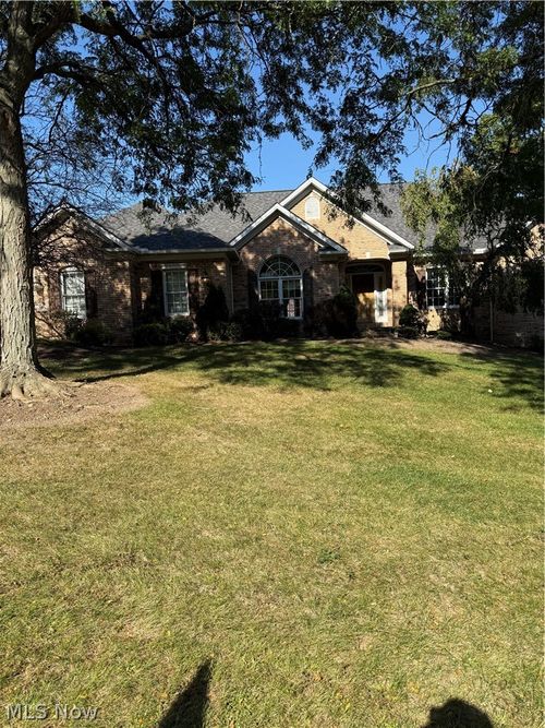 7283 Forestwood Dr, Independence, OH, 44131-5262 | Card Image