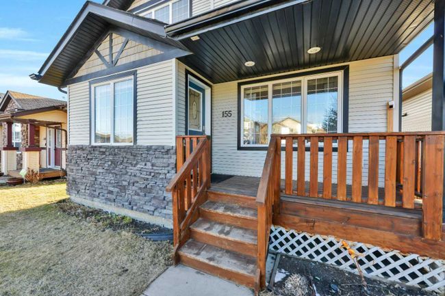 155 Inkster Close, Home with 3 bedrooms, 3 bathrooms and 2 parking in Red Deer AB | Image 2