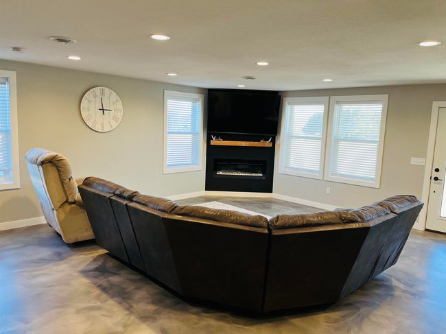 1477 145 Th St, House other with 5 bedrooms, 2 bathrooms and null parking in Fort Atkinson IA | Image 27