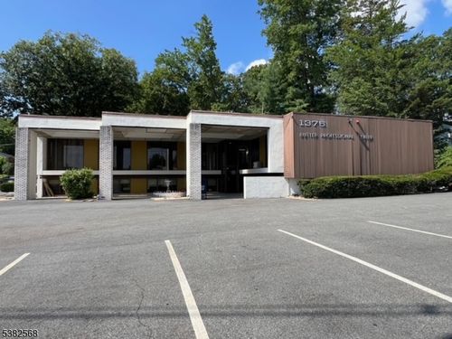 1375 State Rt 23, Butler, NJ, 07405-1733 | Card Image