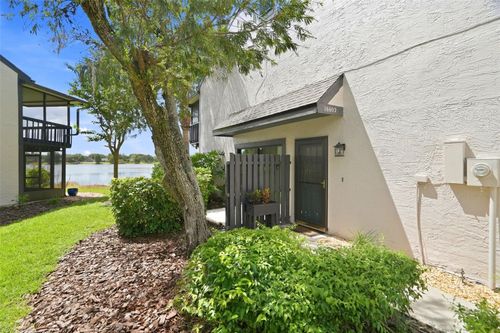16602 Brigadoon Drive, TAMPA, FL, 33618 | Card Image