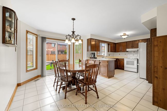 74 Belview Ave, House other with 5 bedrooms, 4 bathrooms and 4 parking in Woodbridge ON | Image 10