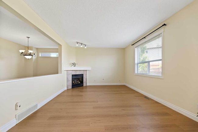 152 Citadel Meadow Bay Nw, House other with 5 bedrooms, 4 bathrooms and 4 parking in Calgary AB | Image 16