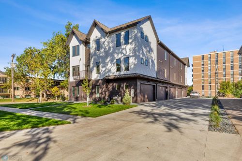 4-502 8th St S, Fargo, ND, 58103-2738 | Card Image