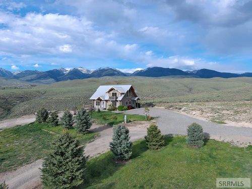 45 Whisper Ridge Rd, Salmon, ID, 83467-5059 | Card Image
