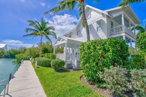 25-12399 Overseas Hwy, Marathon, FL, 33050-3597 | Card Image