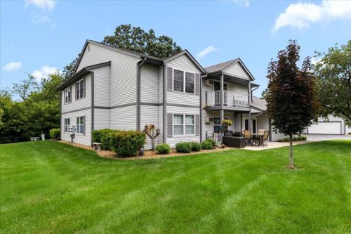 380 Auburn Meadows Ct, Campbellsport, WI, 53010-3519 | Card Image