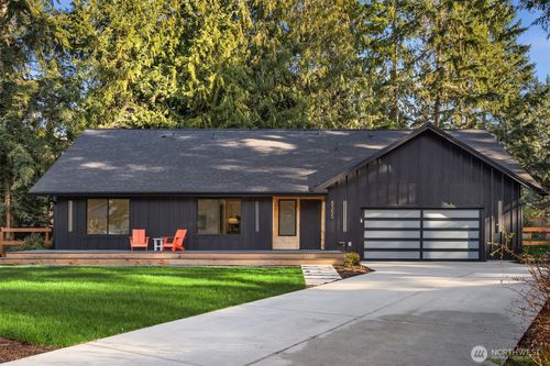 8355 Medway Ln Ne, Bainbridge Island, WA, 98110-1233 | Card Image