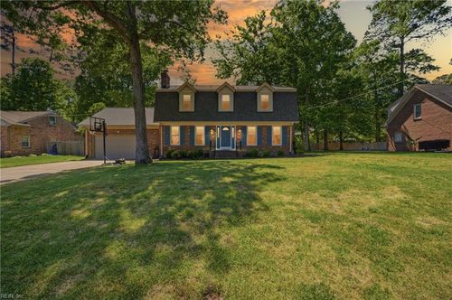 3224 Pineridge Dr, Chesapeake, VA, 23321-5404 | Card Image