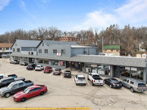 8-202 E Main Street, TWIN LAKES, WI, 53181 | Card Image