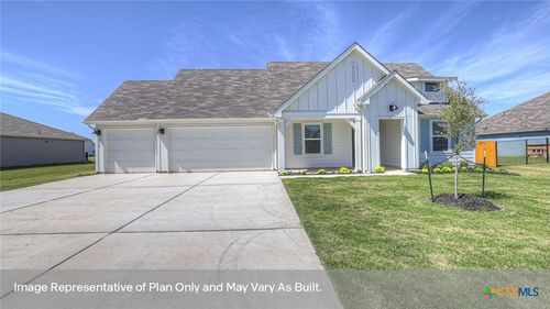 375 Mcginty Meadow Dr, Lockhart, TX, 78644-5315 | Card Image
