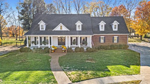 2005 Wyndamere Ln, Paris, KY, 40361-2153 | Card Image